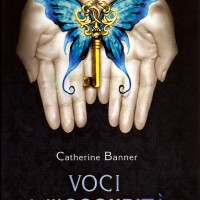 Voci dall'oscurità book cover voices in the dark mondadori catherine banner